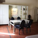 Apart Otel Manassei Prato (Prato)