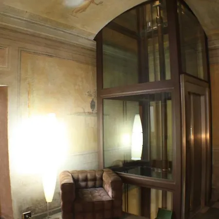 Manassei Aparthotel 3*